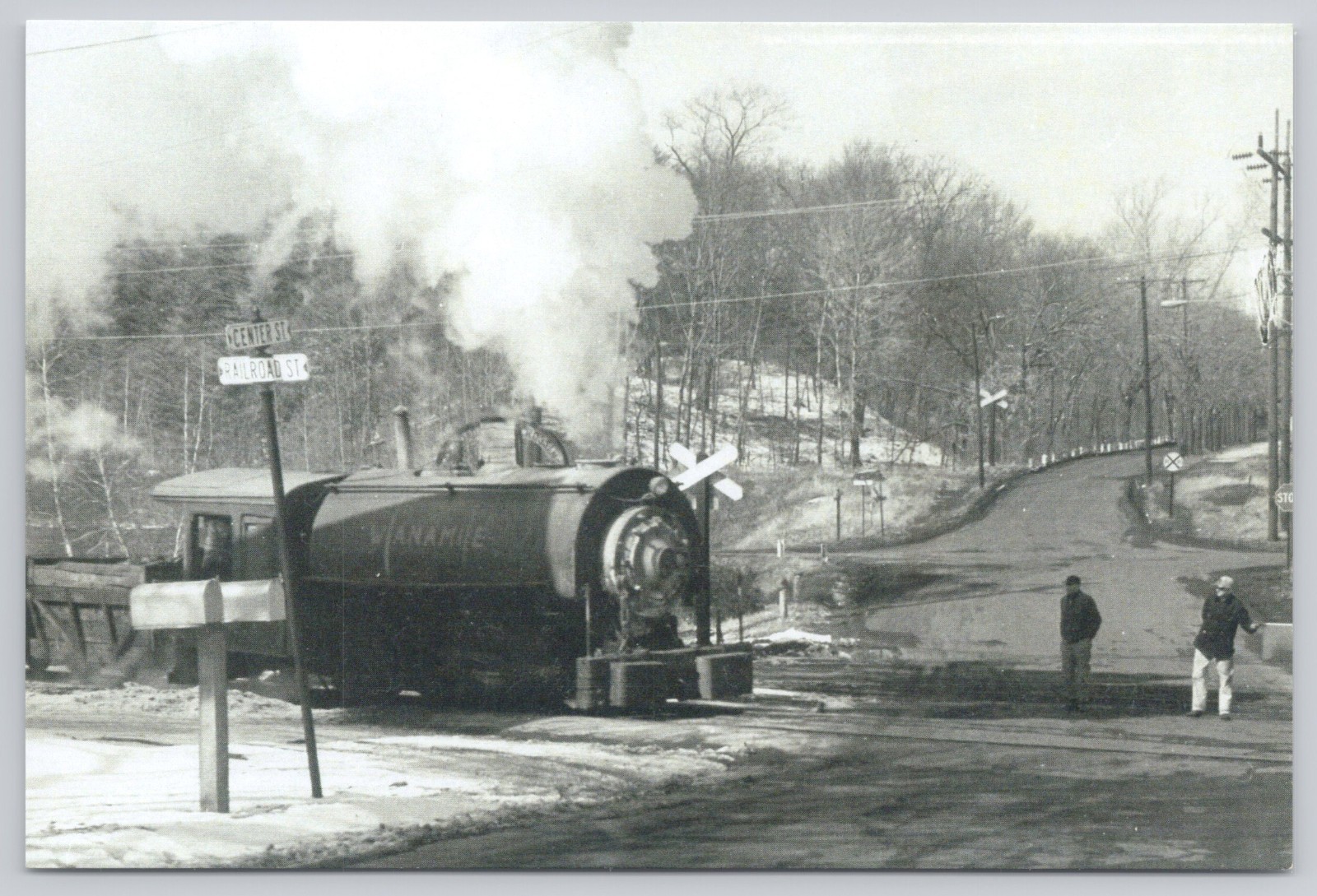 Postcard Pennsylvania Wanamie Steam Locomotive Crossing Center St Reprint  73D