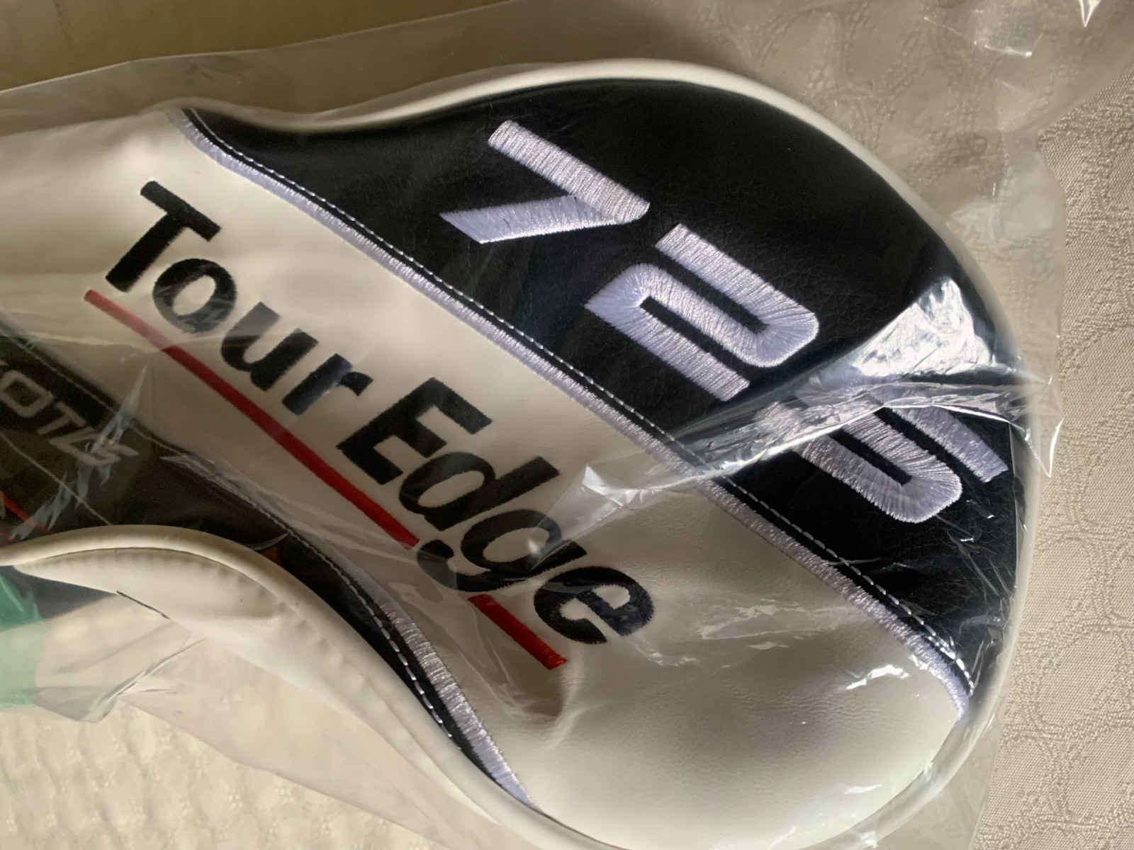 NEW Tour Edge EXOTICS 725 Driver Headcover Black/White (TEU)