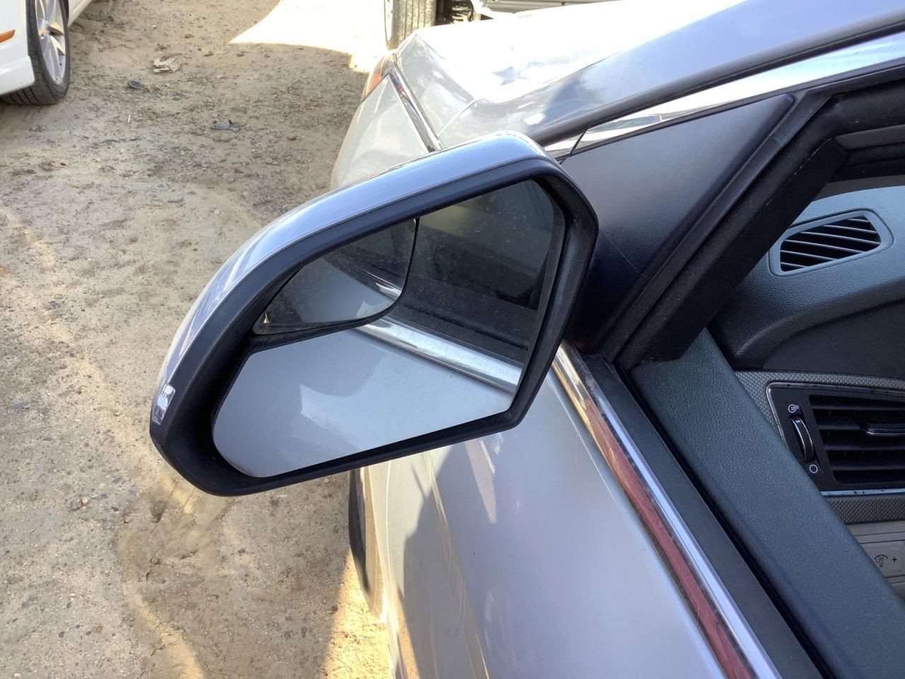 SONATA 2016 Glove Box 4933376