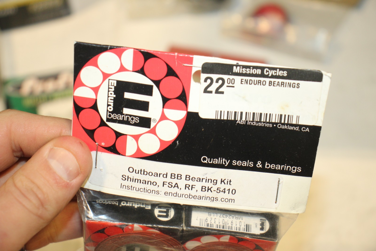 Enduro Bearings Outboard Bottom Bracket Kit BK-5410