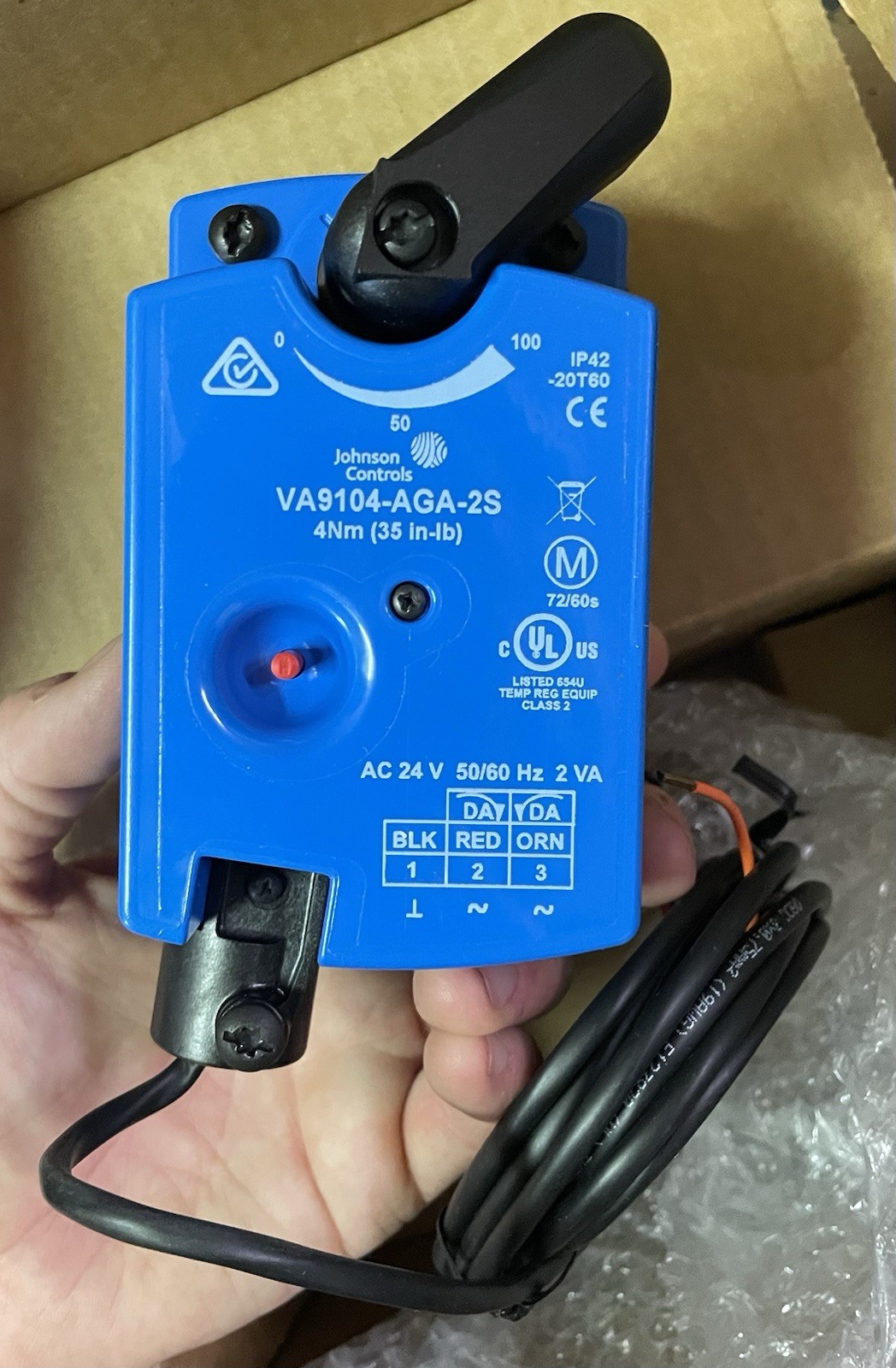 Johnson Controls VA9104-AGA-2S Electric Non-Spring Return Valve Actuator 24V