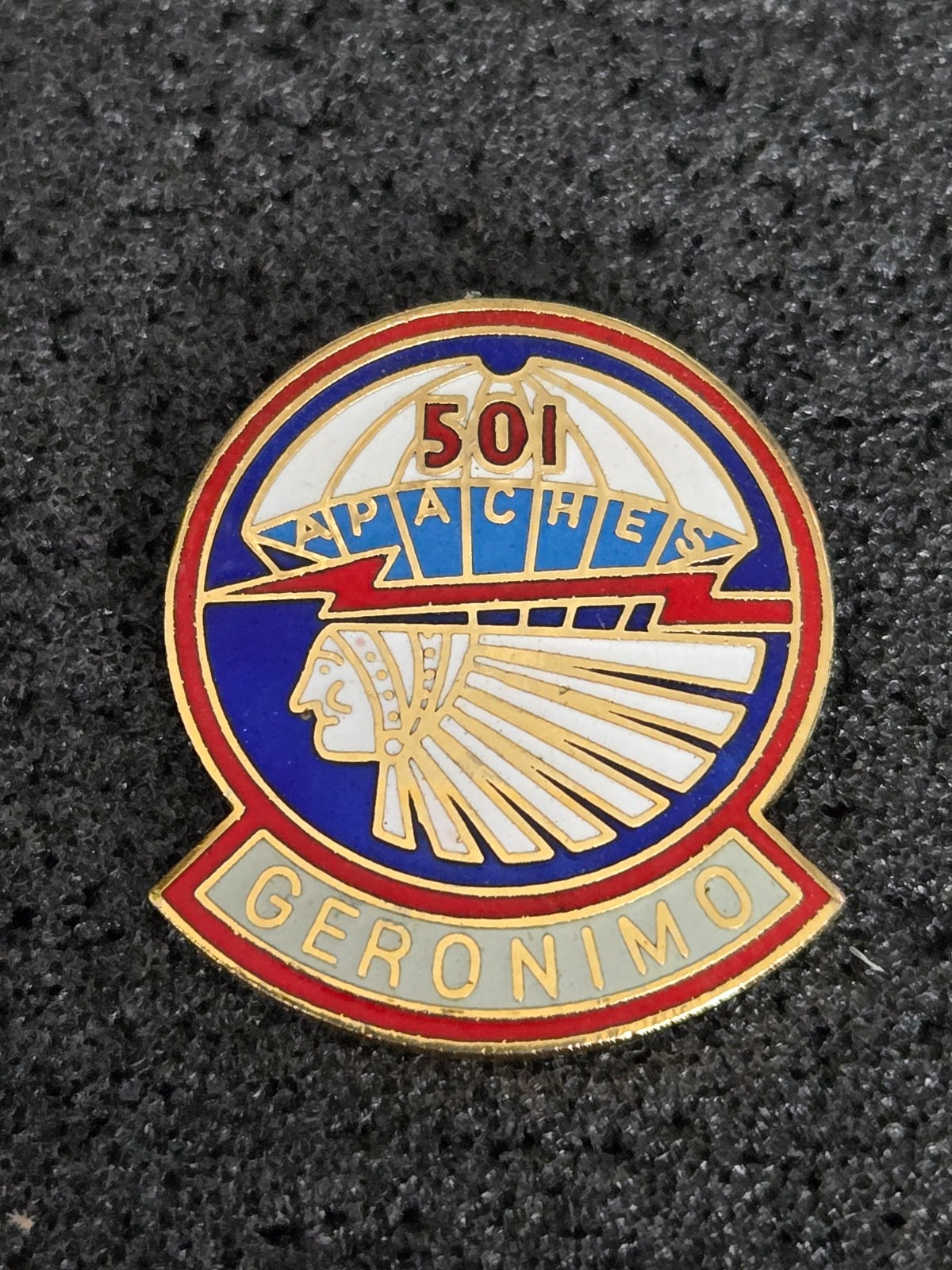 ➔ 501 Apaches - Geronimo ➔ Pin/Pins ➔ From Collection * 25929