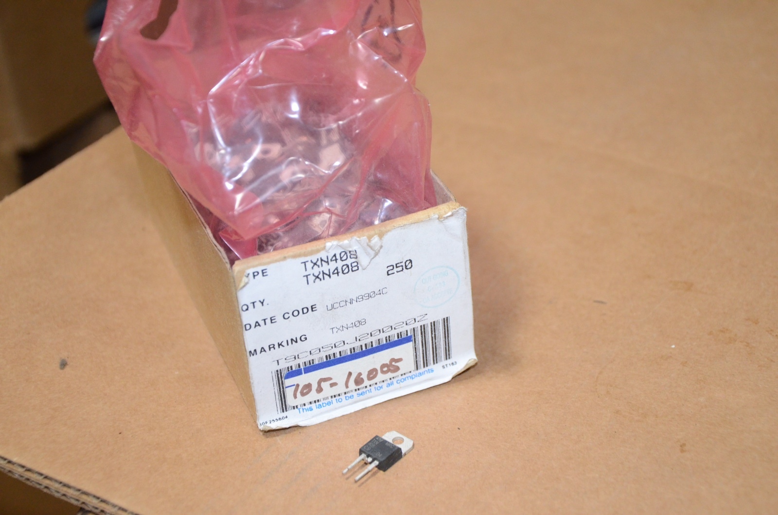 SGS Thomson TXN408 TXN-408 400 Volt 8 Amp 3 Pin to 220AB 20 Qty Lot NEW