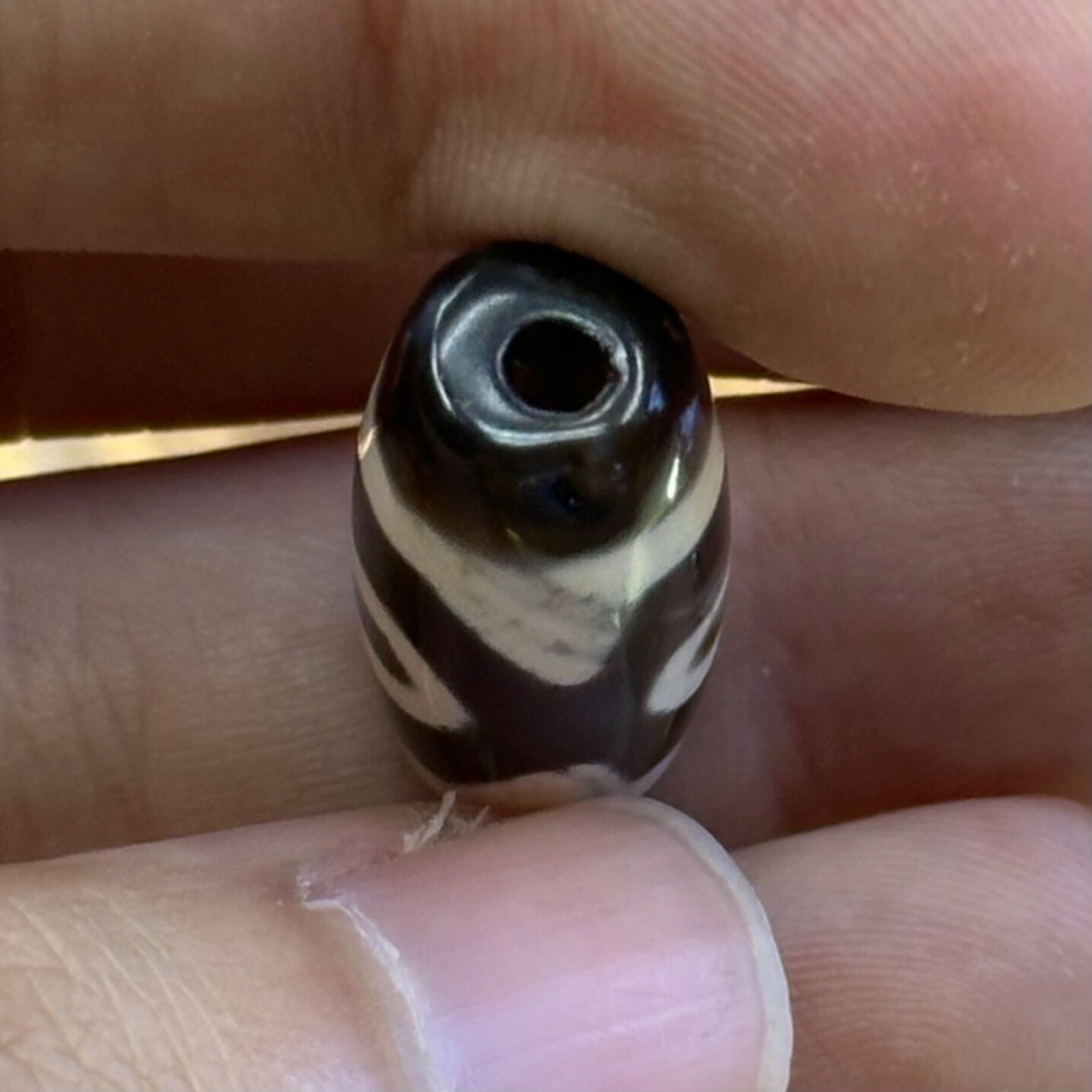 Lovely Tibetan Himalayan agate eye Dzi bead