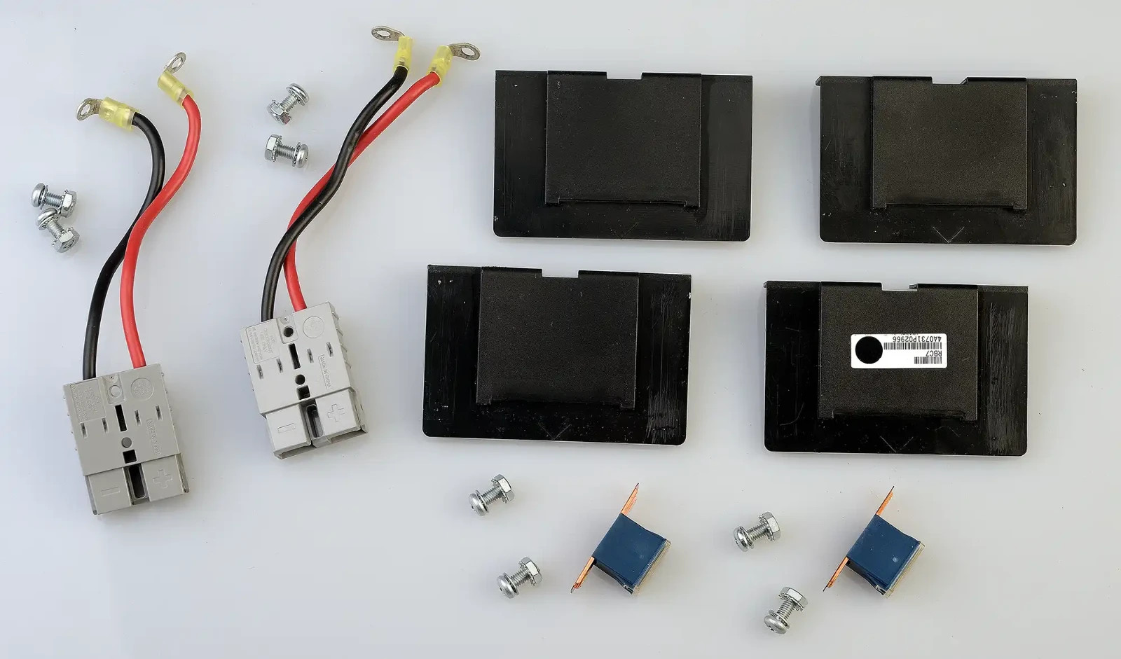 Genuine APC Smart UPS RBC7/RBC11 Battery Pack connectors - 2 full sets