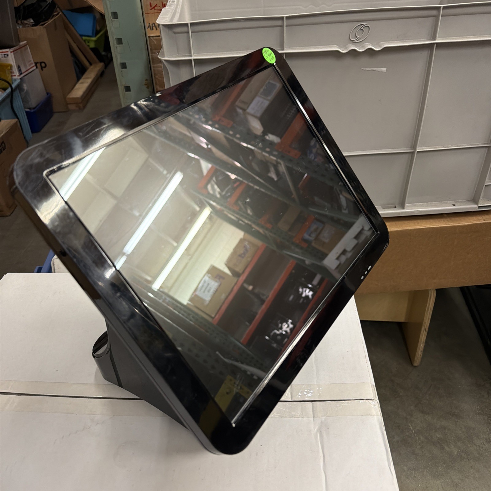 UP Solution UP-5800Bi all-in-one touchscreen POS terminal (SEE DESCRIPTION)