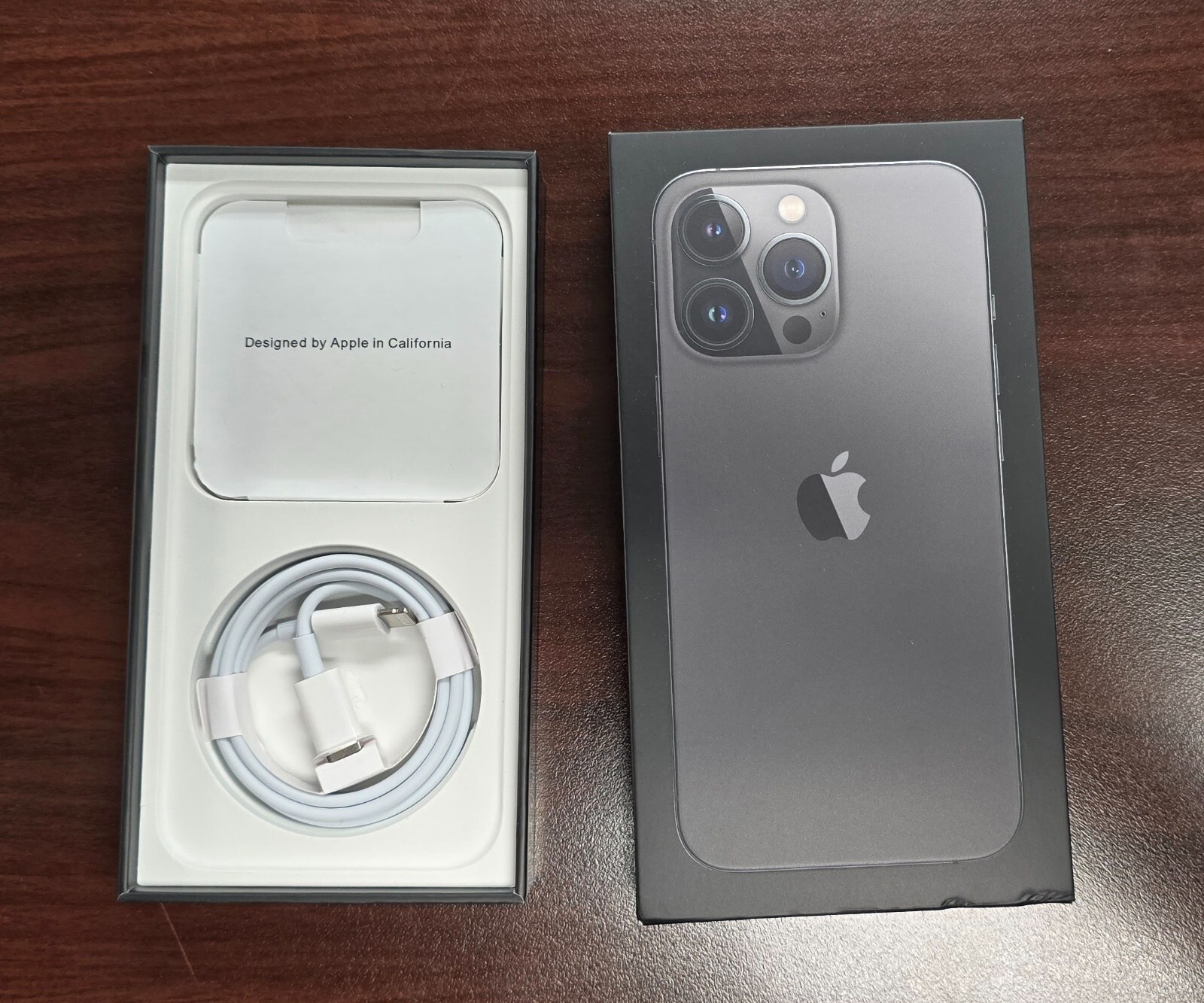 Retail Box for Apple iPhone 13,  13 PRO, 13 PRO MAX  with Lightning to C Cable