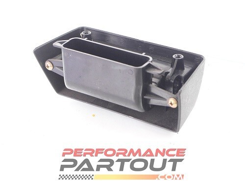 Knee panel HVAC vent for 1g DSM