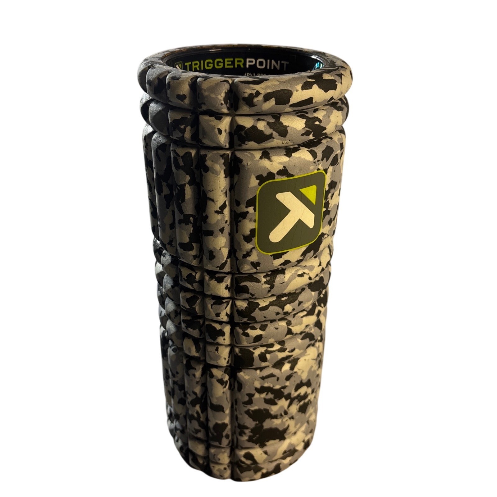TriggerPoint Grid Foam Roller Massage Therapy Deep Tissue Black White 13"