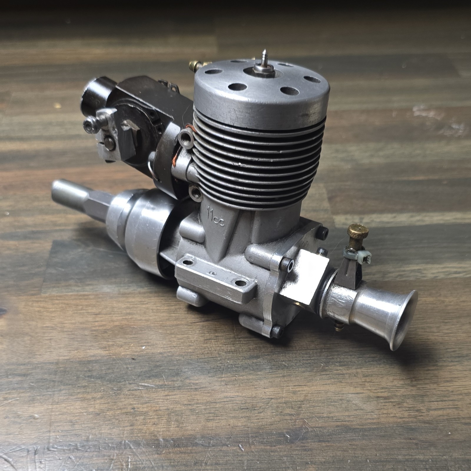 11cc K&B .67 Nitro Inboard Marine Racing engine
