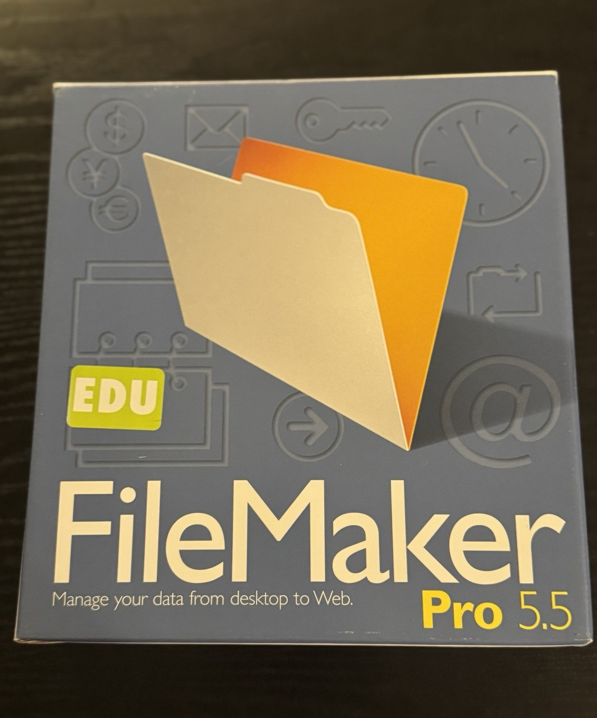 FileMaker Pro 5.5 EDU Database Software Windows/Mac CD w/ User Guides