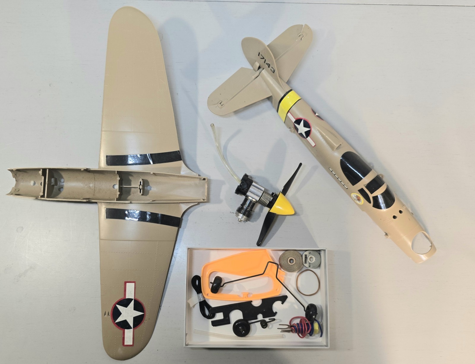 Cox P-39 Airacobra EZ Flyers Control Line Model Airplane 17143