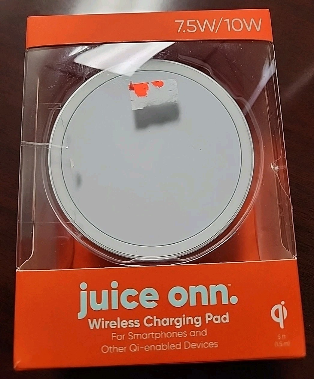 Onn Juice 7.5W/10W Universal Wireless Charging Pad - White (100008483)™