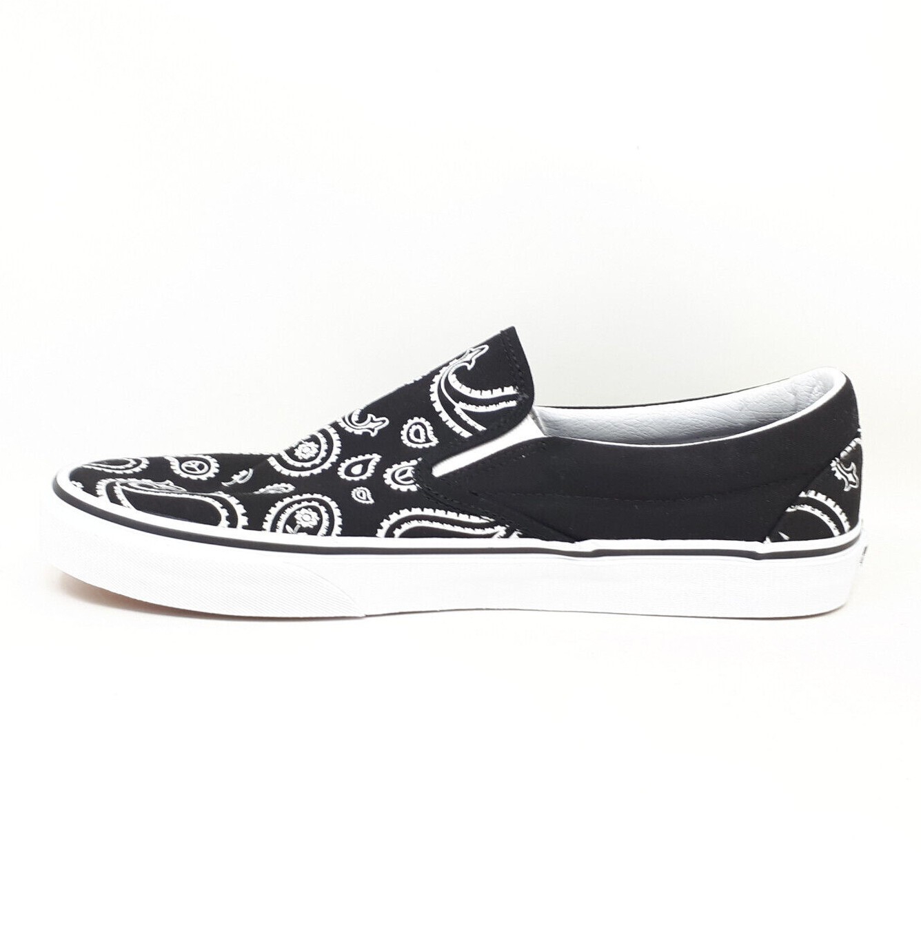 Vans Classic Slip On Peace Paisley Black Canvas Authentic Shoe Sneaker Mens 9 US