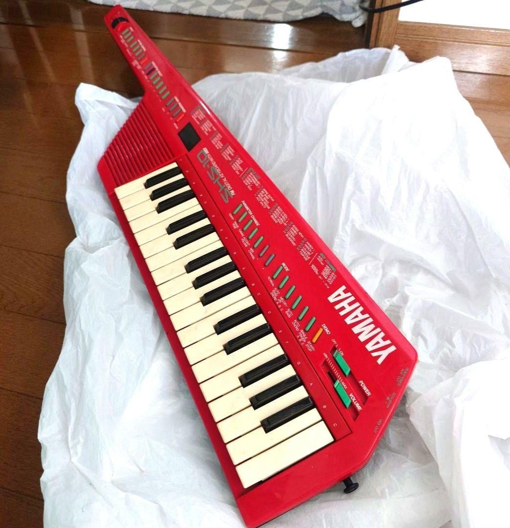Yamaha SHS-10 Red Digital Shoulder Keyboard MIDI Synth Keytar 1987 JUNK W/Manual