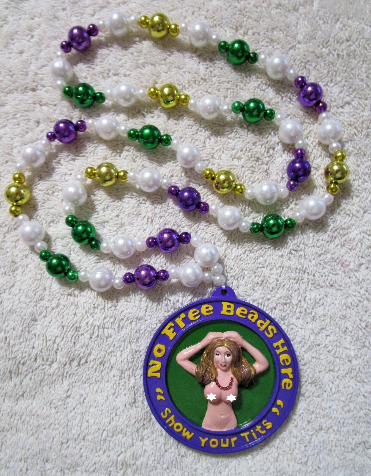 "NO FREE BEADS HERE - SHOW YOUR TITS" MARDI GRAS NECKLACE BEAD BOOBS (B605)