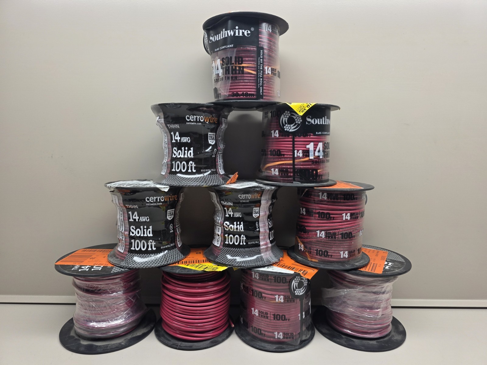 [1] Southwire/Cerrowire THHN 14 Gauge Solid Wire, 100' per Roll, Red