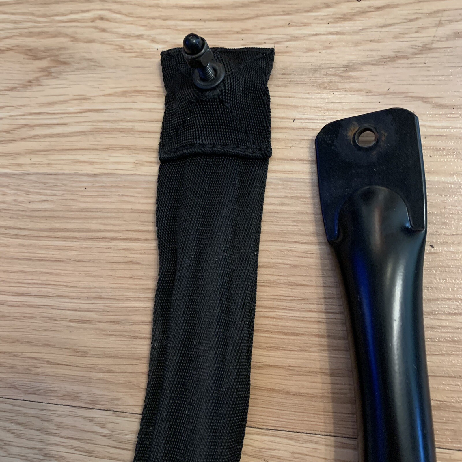 ABLounge2 OEM HAND STRAP WITH STEEL BAR Replacement Part AB LOUNGE EUC