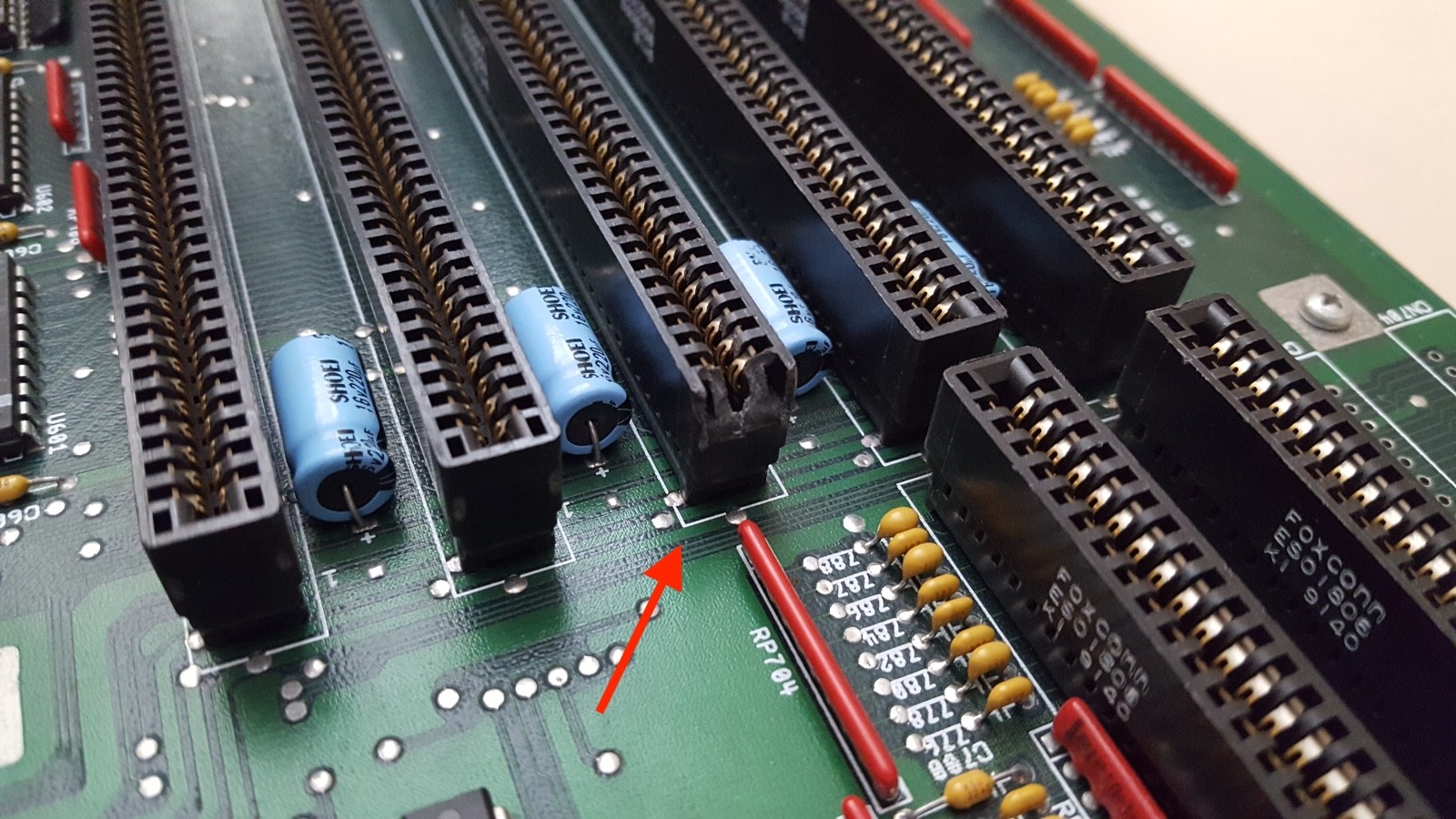 Commodore Amiga 2000 A2000 Desktop Computer rev6.3 1MB 8373 Denise - CA1064106