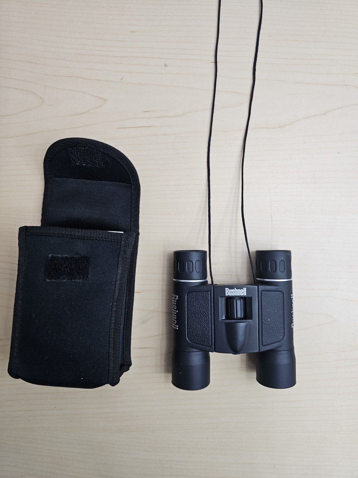 Bushnell Powerview 10x25 300ft AT 1000 Yds. Binoculars Case & Manual  13-2516