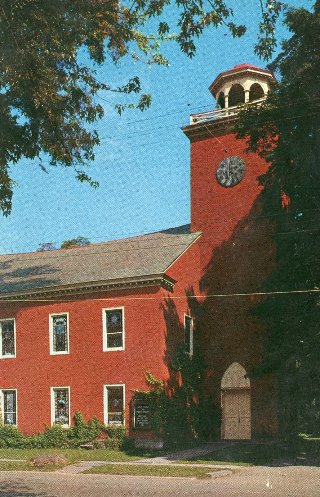 Vintage Postcard The Community Church Schooharie NY
