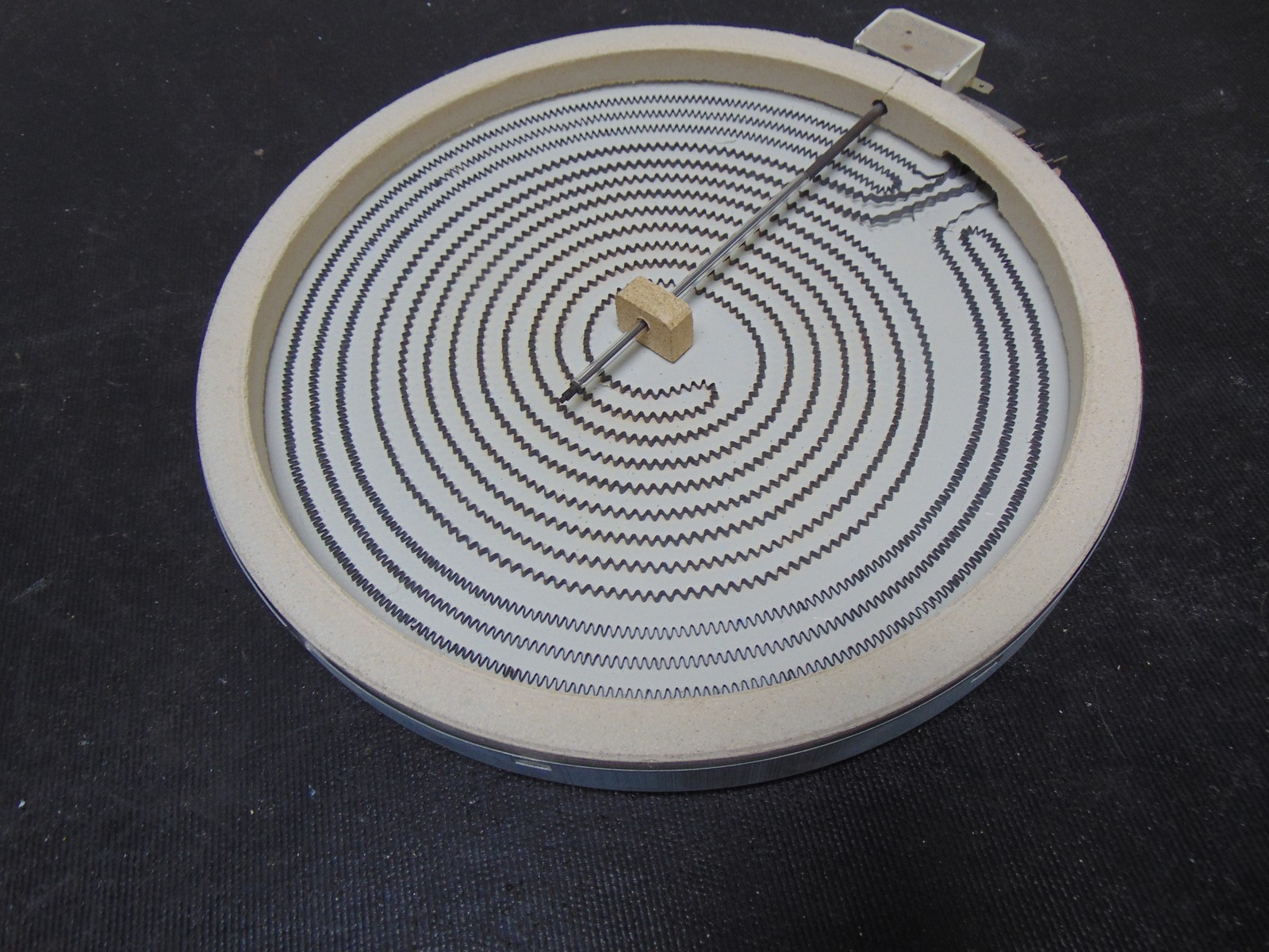 GE Range JB750SJ1SS Halogen Surface Element WB30T10130