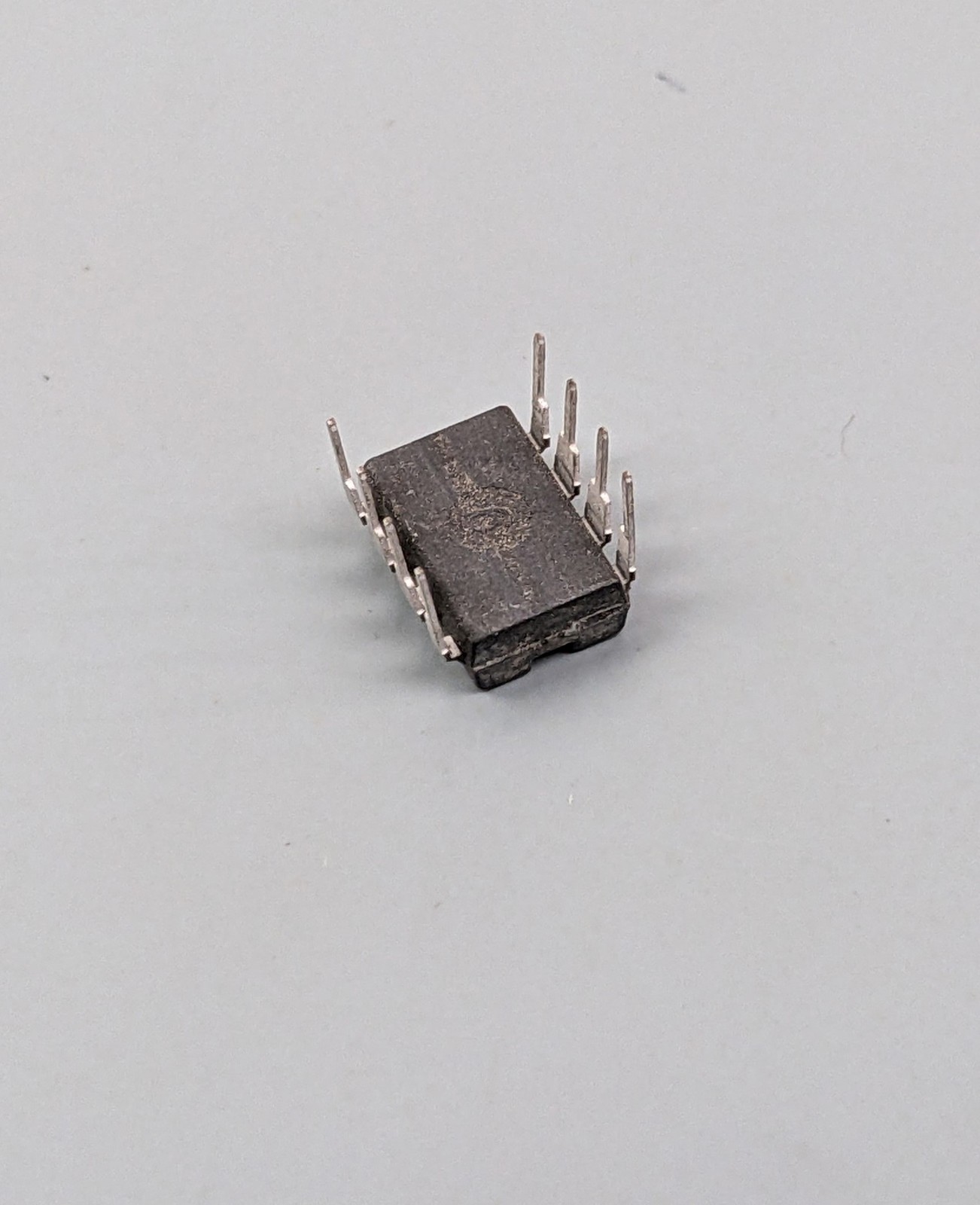 (24) LM567CN Tone Decoder ICs