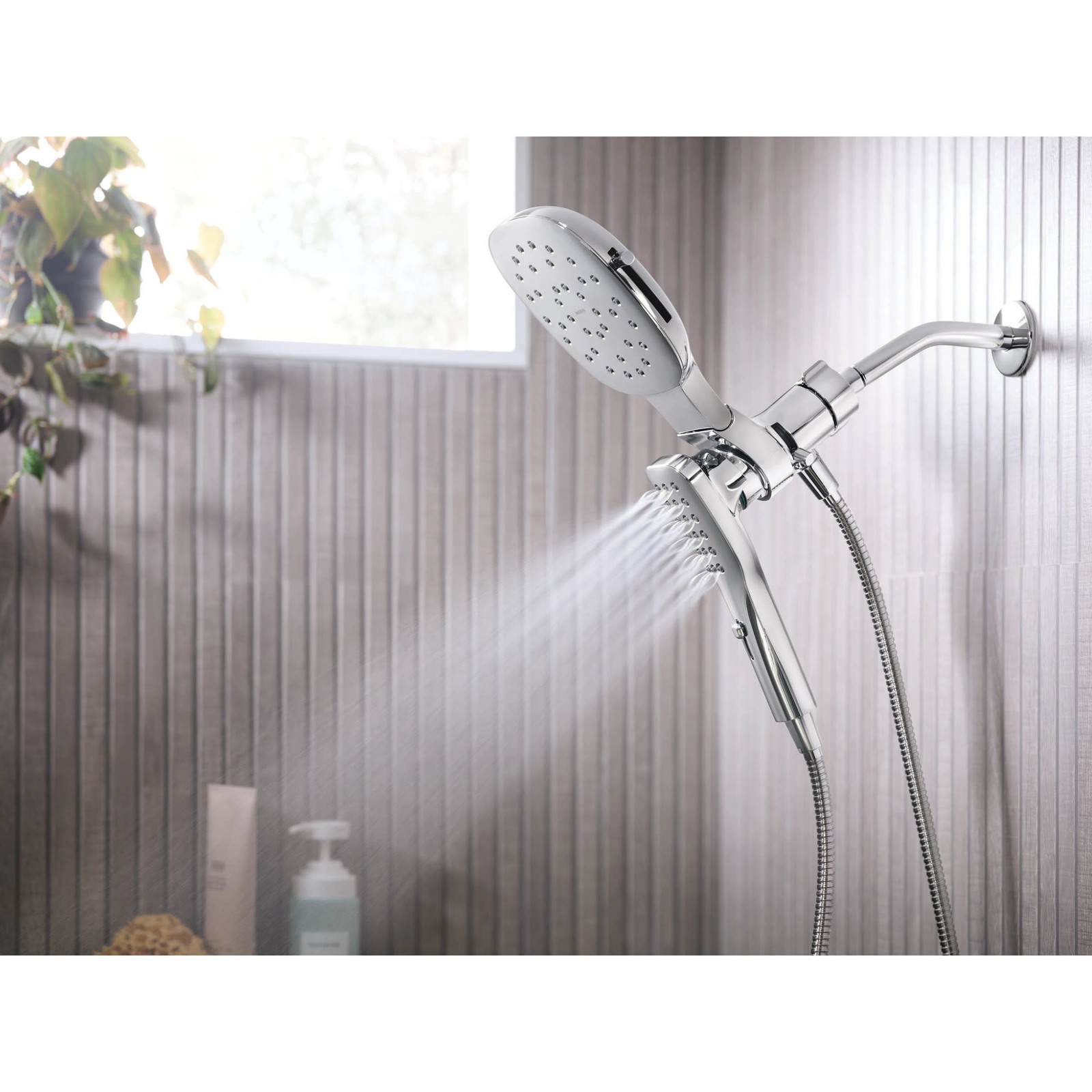 Moen 220C5 Verso 2.5 GPM Multi Function Shower Head - Black