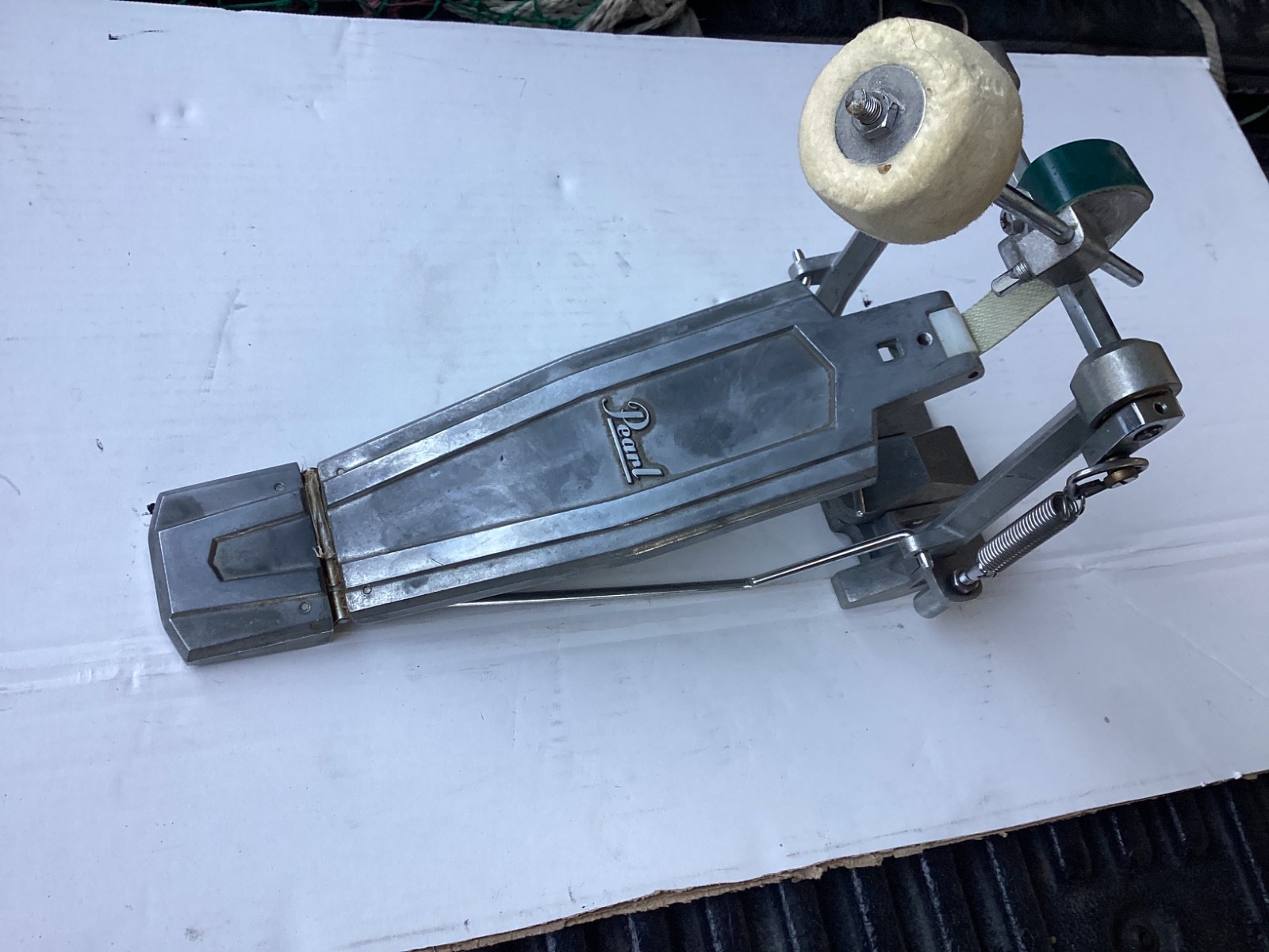 VINTAGE PEARL STRAP DRIVE BASS DRUM FOOT PEDAL