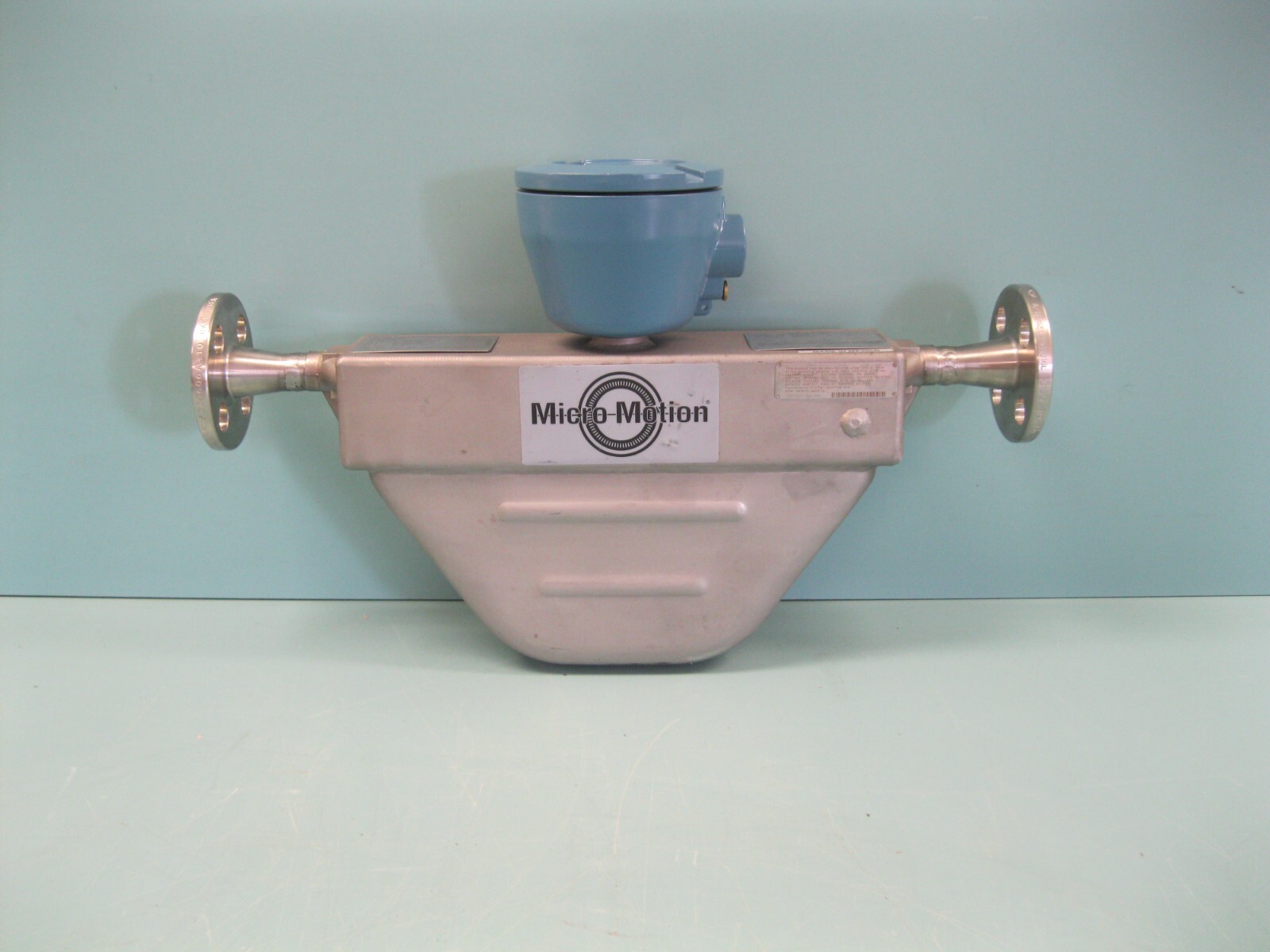 1/2" 150# Micro Motion R050 Mass Flow Sensor 2012 w/ 700 Core Processor CAL. G20