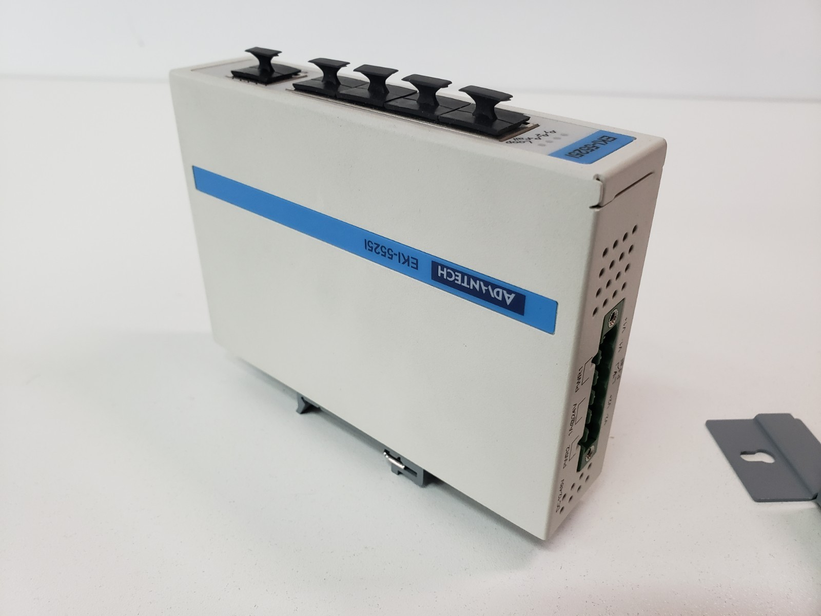 UNUSED - Advantech EKI-5525I Ethernet Switch