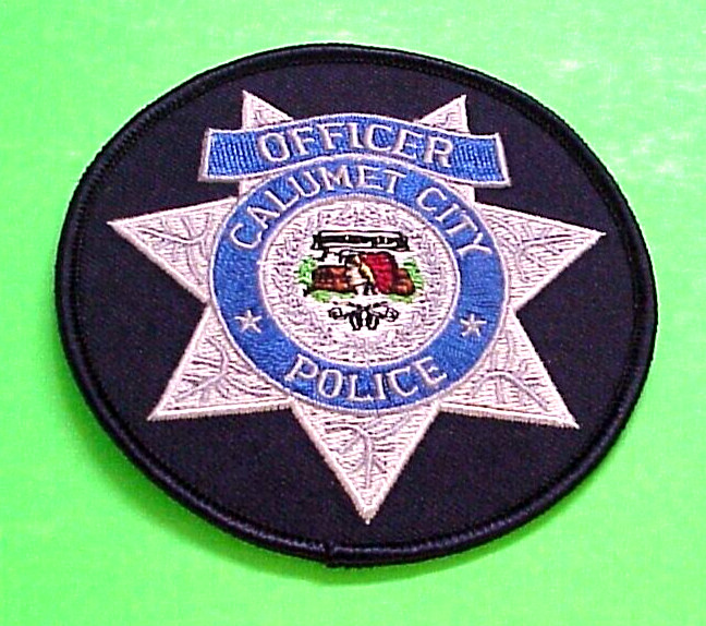 CALUMET CITY  ILLINOIS  IL  3 5/8" OFFICER ( SILVER )  POLICE PATCH