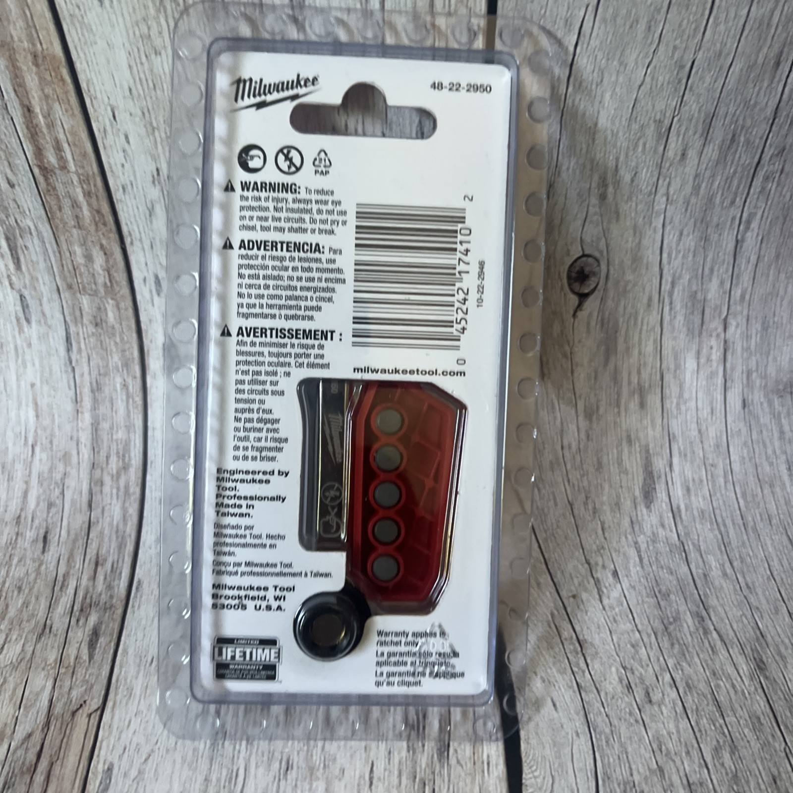 Milwaukee Tool 48-22-2950 7-In-1 Multi-Bit Mini Ratchet, Includes Bits, Compact
