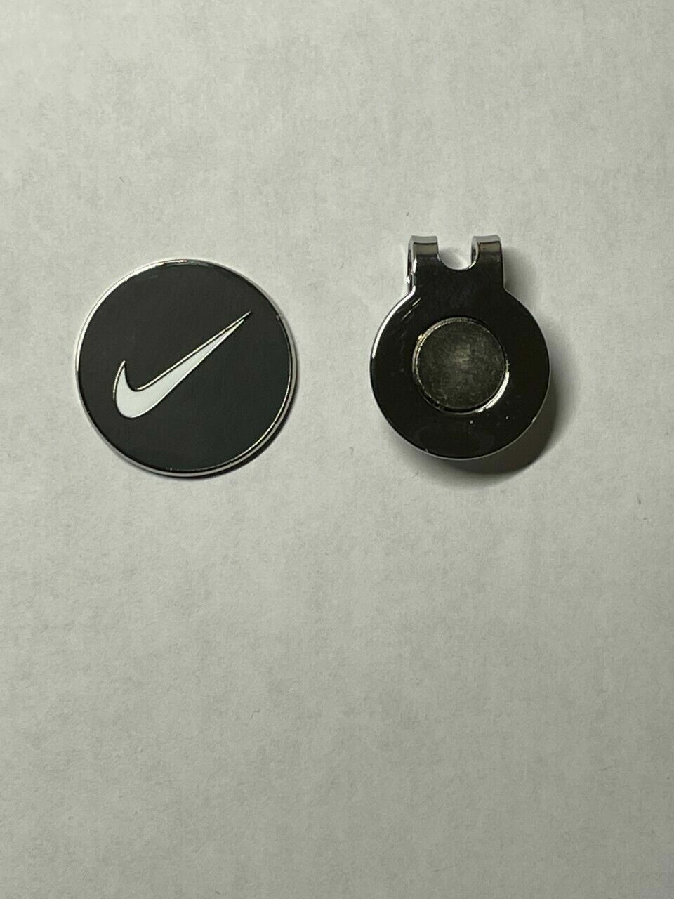 (1) Nike Swoosh 1" Flat Coin Style Golf Marker W/ Bonus Hat Clip - Quality Made!