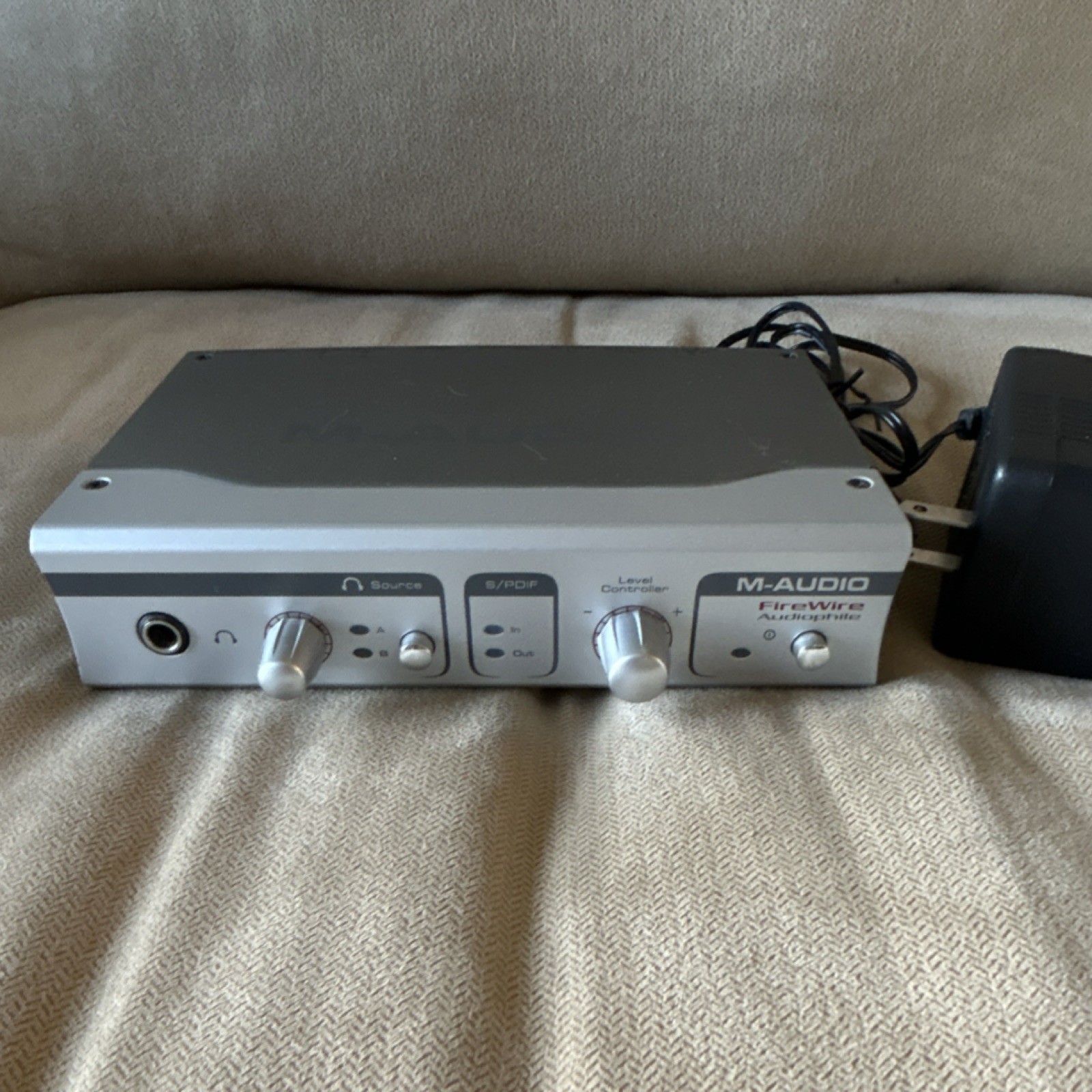 M-Audio FireWire Audiophile Desktop Audio Interface, 4 Line Inputs, MIDI, S/PDIF