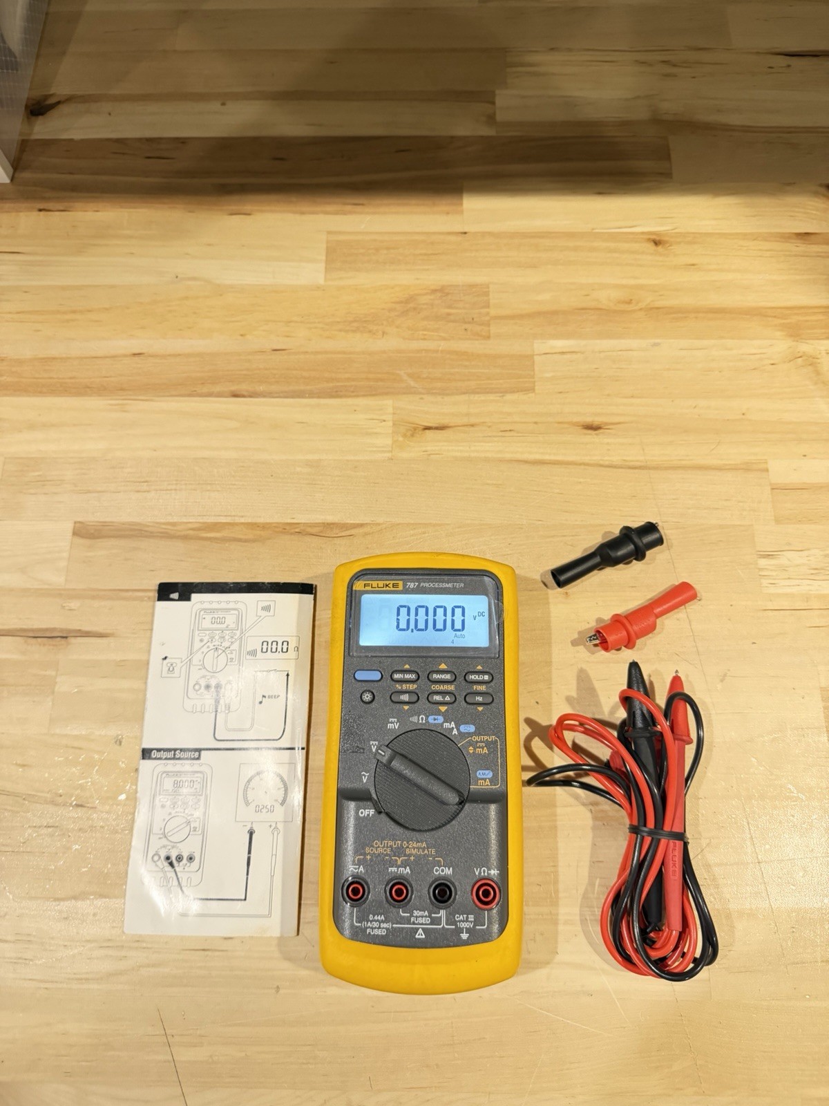 FLUKE 787 PROCESSMETER SHIPS FAST - FREE SHIPPING