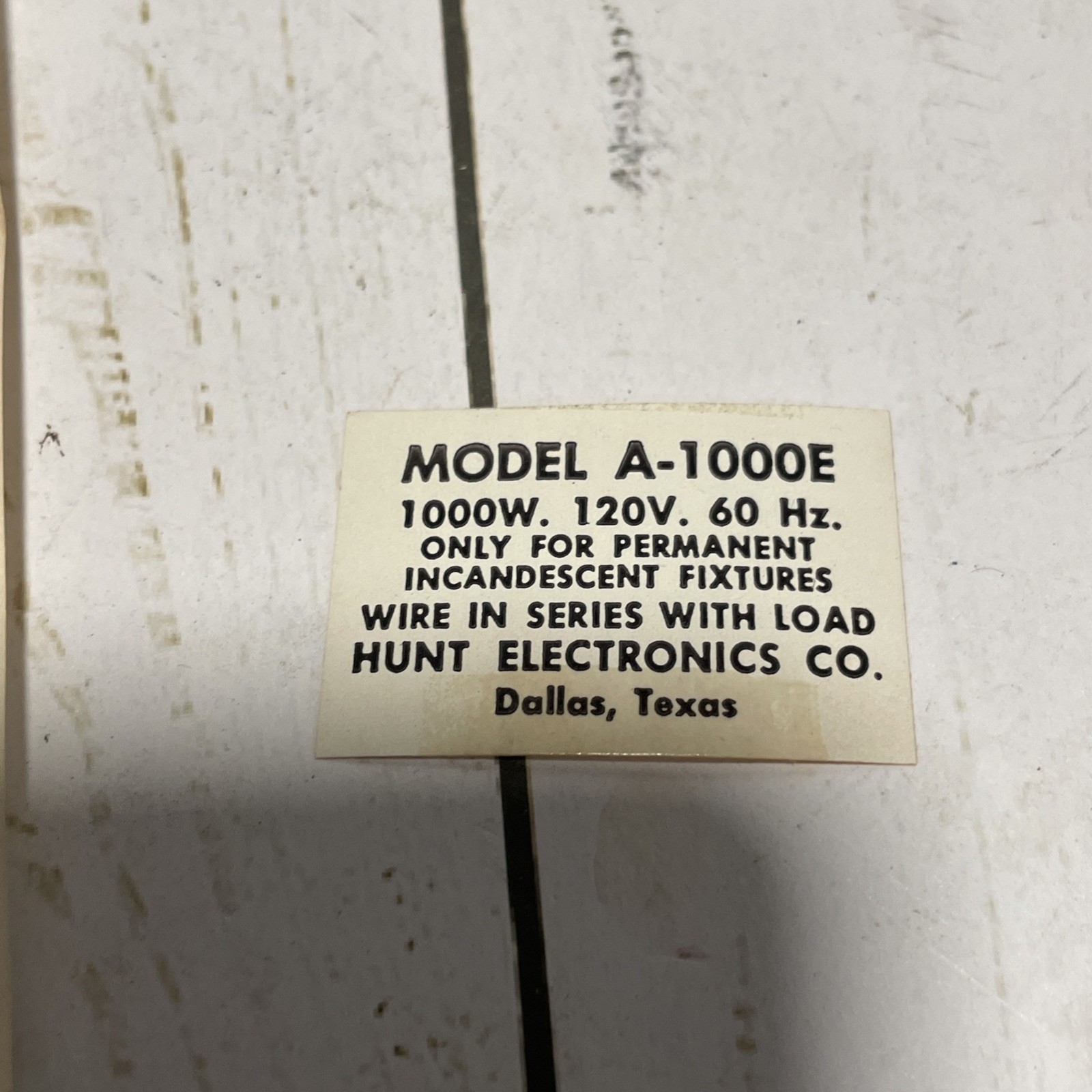 Electronic Dimmer Hunt A-1000. New Open Box. See Photos