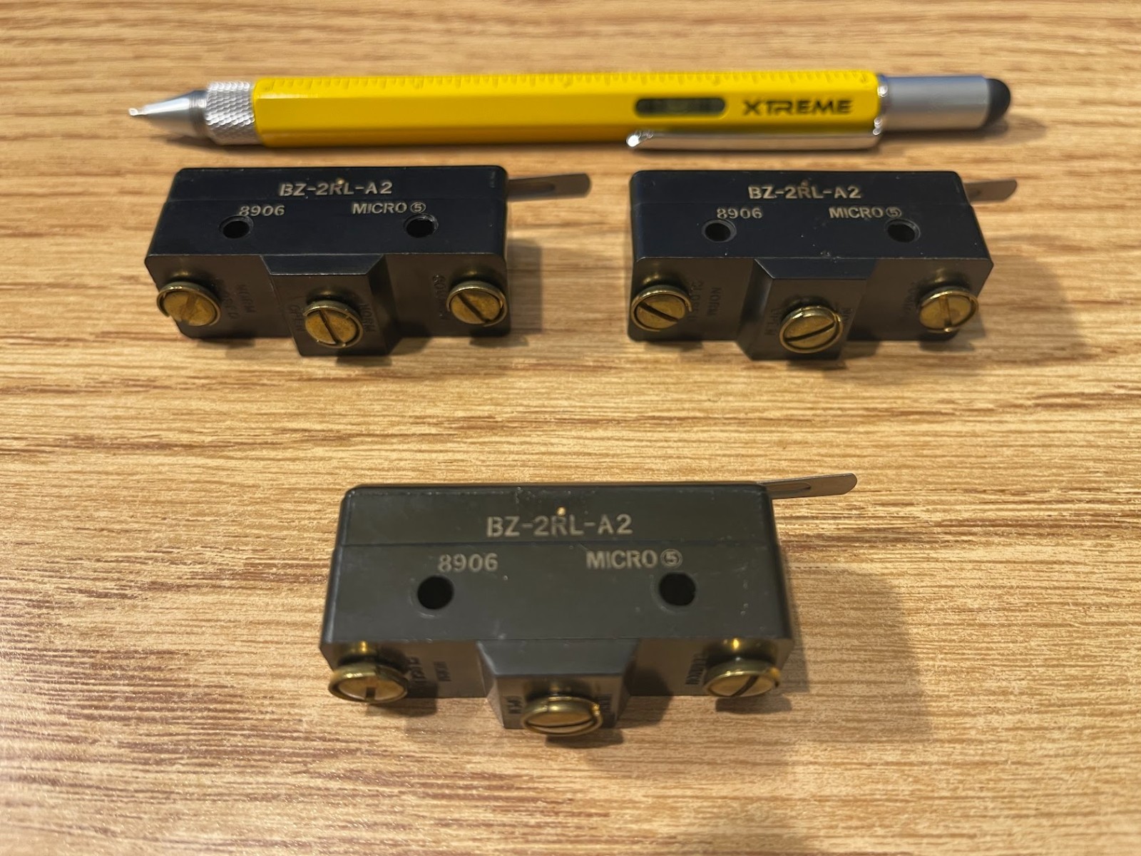 Lot of 3 Micro Switch BZ-2RL-A2 SPDT ON-(OFF), OFF-(ON) Snap Action Lever Large