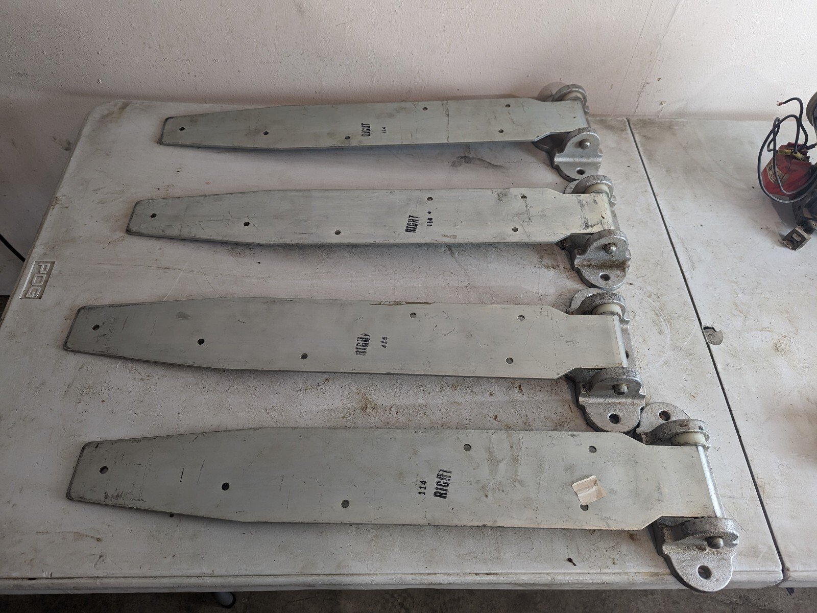 Kason Heavy Duty Right Hinge 1075 1 Hinge 4 Available
