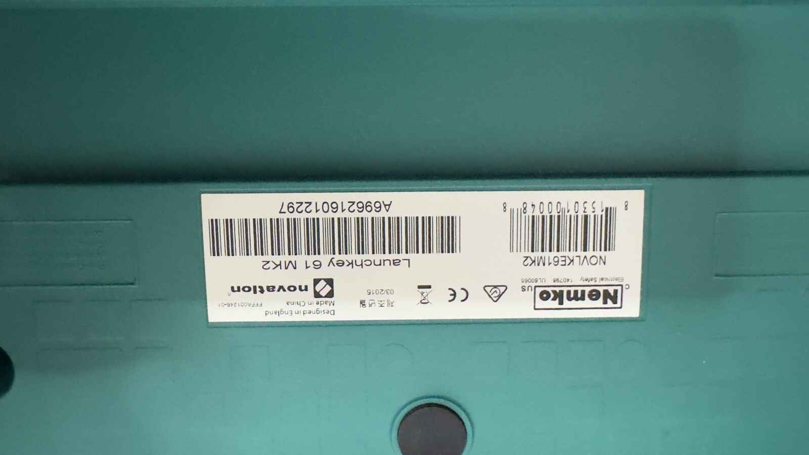 Novation launchkey 61 mk2 Midi Keyboard Tested W/Case