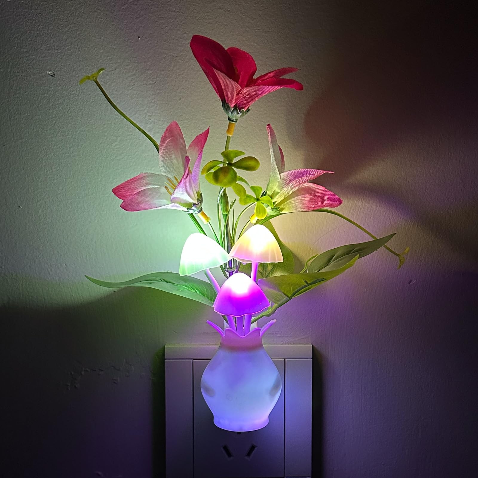 Plug-in Night Light with Auto Light Sensor, RGB LED Mushroom Night Light Wall...