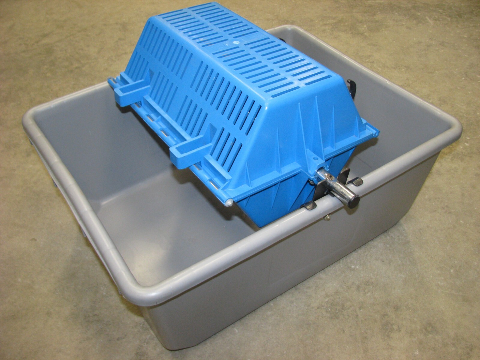 Dillion Precision Large Case Media Separator CM2000