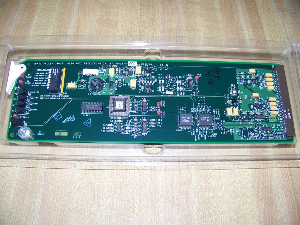 Grass Valley 8936 Auto Reclocking Distribution Amplifier Card