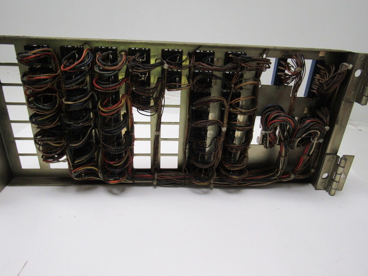 Okuma LC20-2SC Relay Plug Assembly CNC