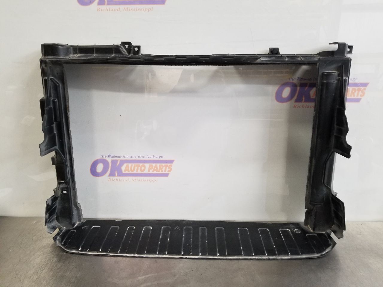 22 2022 KIA SORENTO S 2.5L AIR SHUTTER DAM