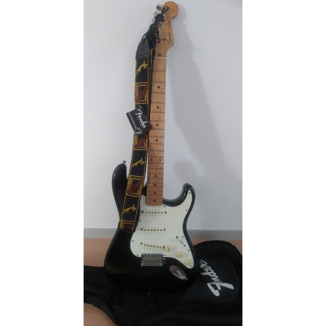 Fender Japan Silver Series No.LG1069