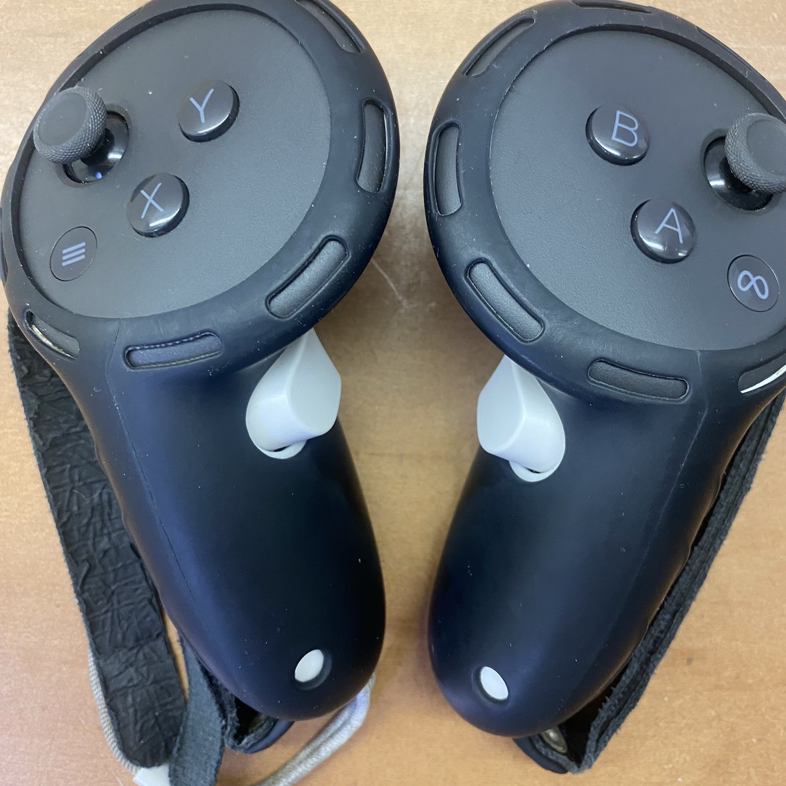 Meta Oculus Quest 3/3S VR Left & Right Controllers Pair ONLY Tested & Work Great