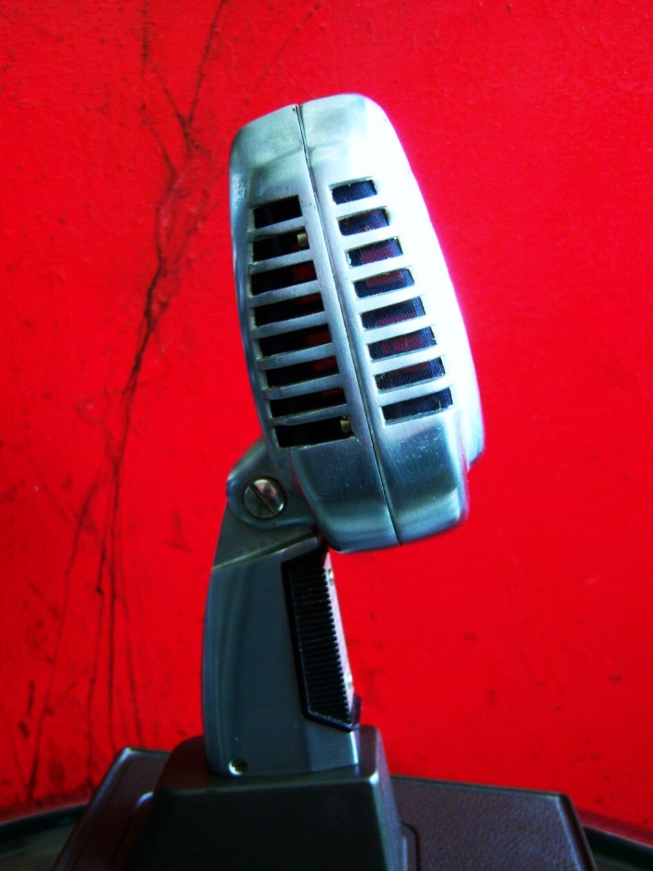 Vintage 1960's Shure 737A crystal super cardioid microphone w period S37A stand