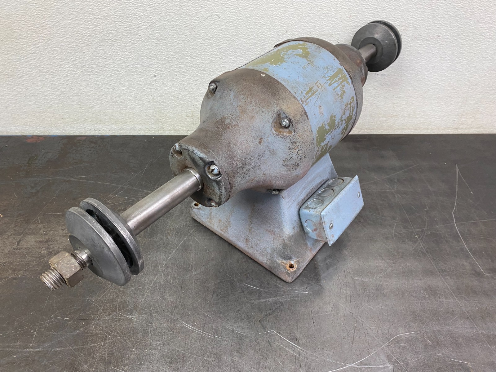 Baldor Electric 330B Buffer Grinder 3-Phase 220/440 Parts Only