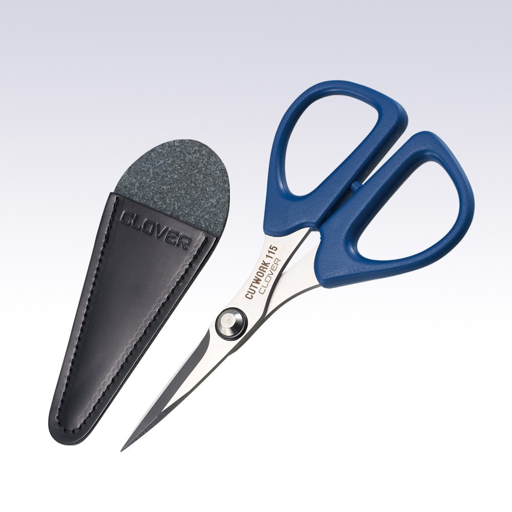 Clover Cutwork Scissors 115mm with Sheath (36-666)